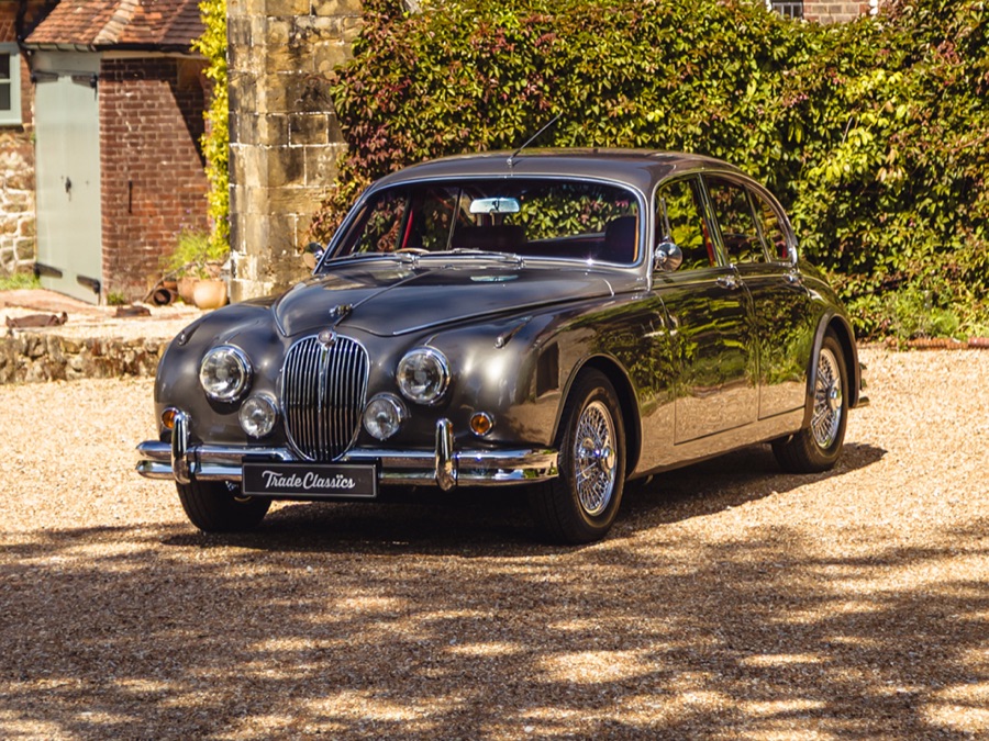 1963 Jaguar MKII 3.8 Beacham